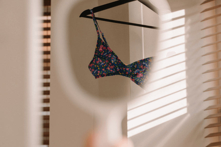 Jakie są alternatywy dla biustonosza plunge