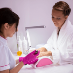 Budowanie marki osobistej w manicure